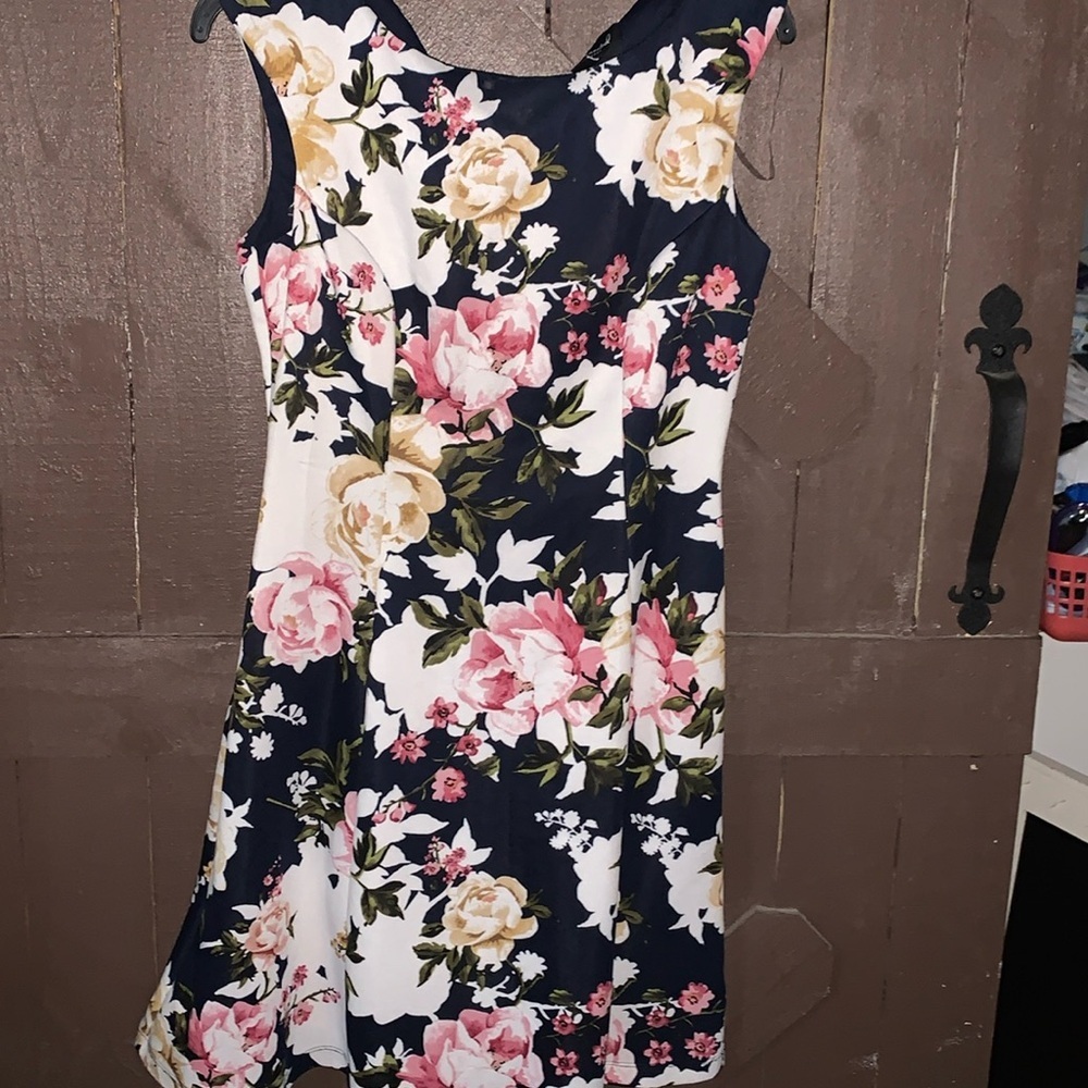 Connected Apparel - woman’s dress